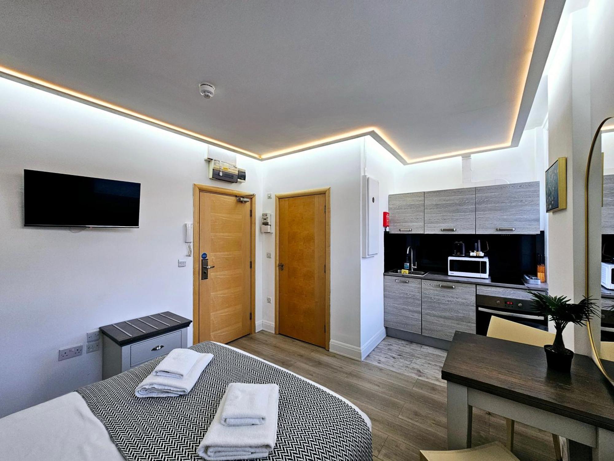 London Stay Apartments Εξωτερικό φωτογραφία